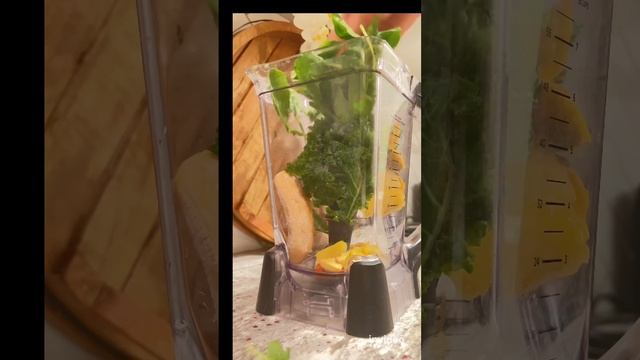 Green Smoothie receipe смотреть онлайн