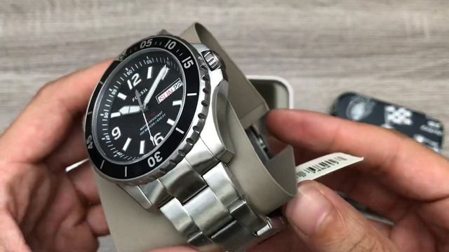 Fossil FB-02 Three-Hand Date Stainless Steel Men’s Watch FS5687 (Unboxing) @UnboxWatches смотреть онлайн