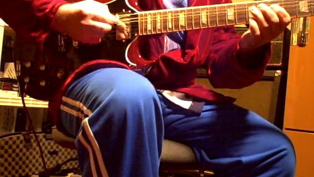 My Gibson SG Standard with Angus Young Sig Pickup in the bri смотреть онлайн