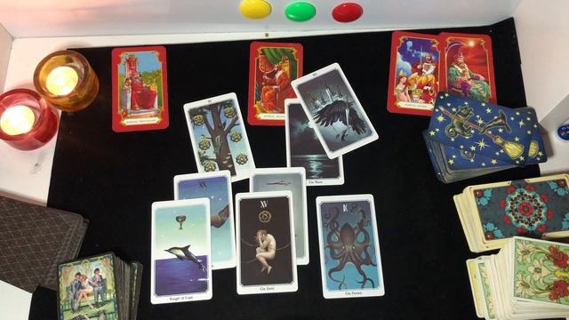 4 короля. Вспоминал ли меня сегодня загаданный мужчина? Таро Расклад. Гадания онлайн смотреть онлайн