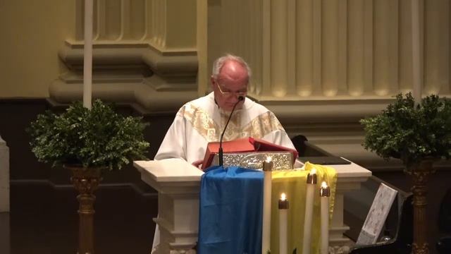 Christmas Eve Mass смотреть онлайн
