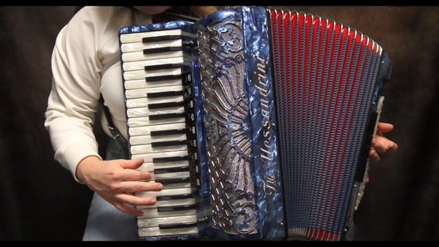 Certified Pre-owned Accordion: Alessandrini LMMM 37/96 смотреть онлайн
