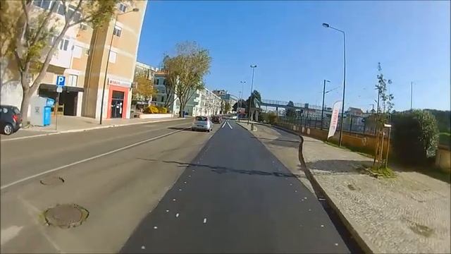 Ciclovia Rua Conde Almoster em direcçao a Sete rios смотреть онлайн