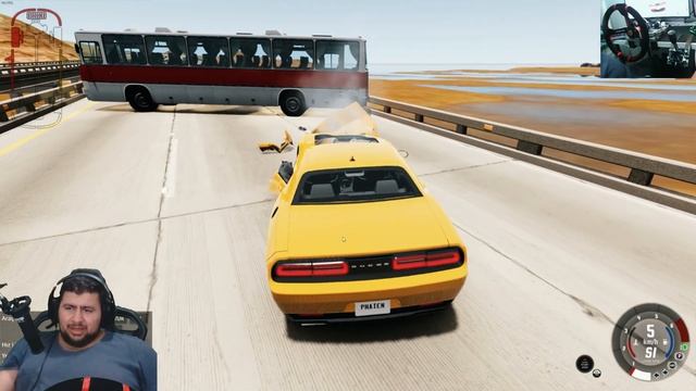 OTOBANDA GAZLAMA KAZALARI // dodge PERT ETTİM / BeamNG.drive смотреть онлайн