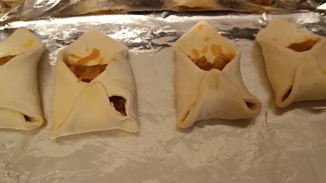 ВЫПЕЧКА ИЗ СЛОЕНОГО БЕЗДРОЖЖЕВОГО ТЕСТА..