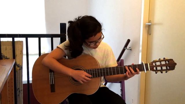 Hello - Adele - (Fingerstyle Guitar) - Eva Weber смотреть онлайн