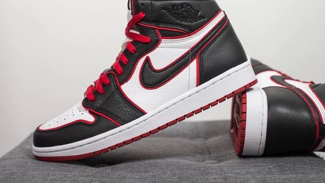 Air Jordan 1 Retro High OG "Bloodline": Review & On-Feet смотреть онлайн