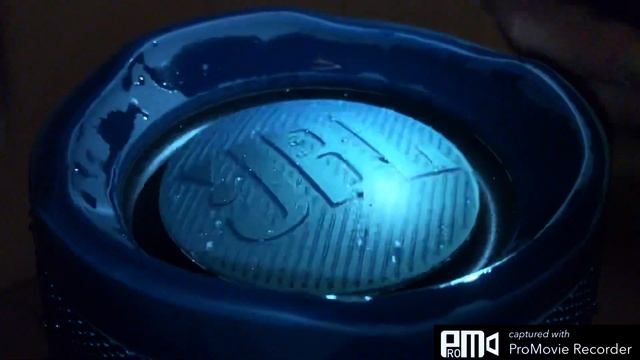 JBL Xtreme 2 | Bass Test 100% Volume смотреть онлайн