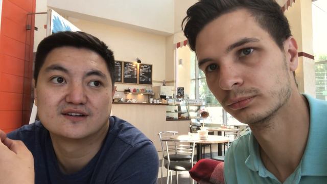 Почему в кофейню Дениса едут люди через весь город? смотреть онлайн