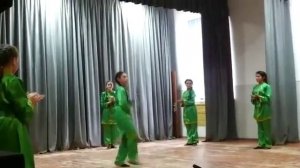 Ансамбль Анзорей     девичий танец асса