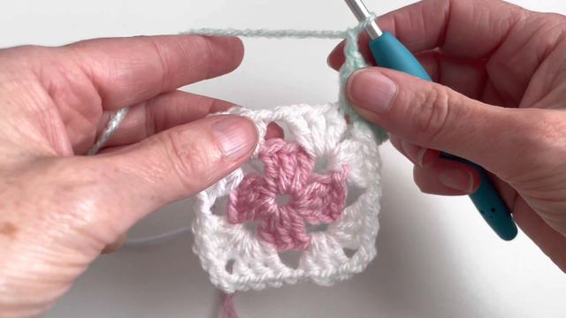 Crochet granny poncho смотреть онлайн