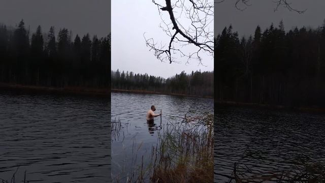 Ноябрь купаемся после марафона с гантелями, более подробно в длиных видео смотреть онлайн