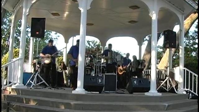 Klancnik and Friends- "Spotlight Polka" смотреть онлайн