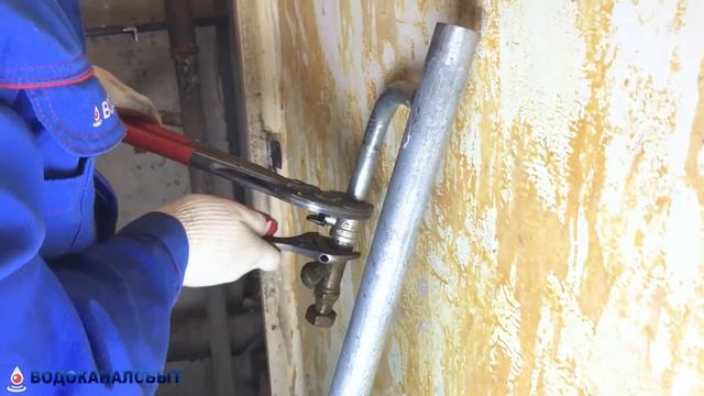 Замена стояков и полотенцесушителя смотреть онлайн