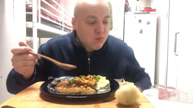 МЕКСИКАНСКИЙ ГУЛЯШ ЭКЛЕРЫ МУКБАНГ MUKBANG