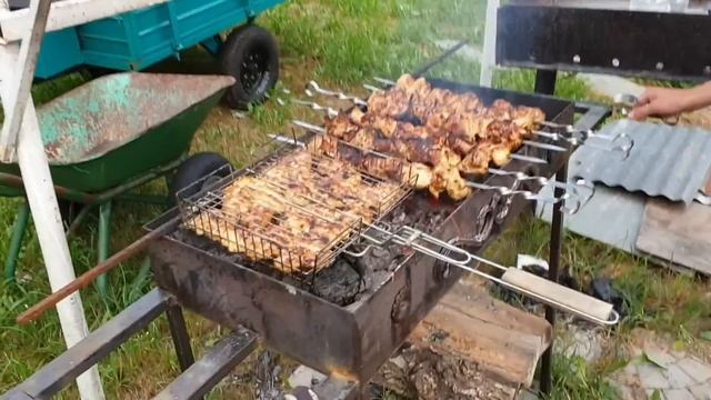День рождения Максима, шашлычок, подарок от зрительницы смотреть онлайн