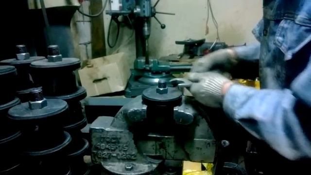 Сборка клапана насоса 9Т НЦ-320 АФНИ.306577.001-01 ОФСП смотреть онлайн