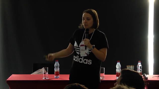 Количественная аналитика: есть ли жизнь в B2B? — Анна Лопатухина, Wrike смотреть онлайн