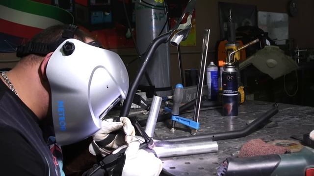 #ЧП-9 Снегоход против дерева) Сварка защиты снегохода смотреть онлайн