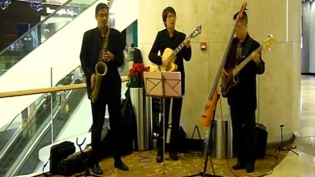Christmas Walkabout with LZ8 смотреть онлайн