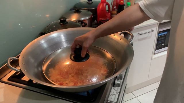 HOW TO COOK SWEET SPAGHETTI (HOME STYLE) смотреть онлайн