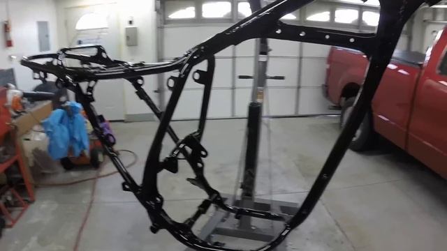 1976 Honda XL175 restoration part 17, painted the frame, plus a very old shop manual смотреть онлайн