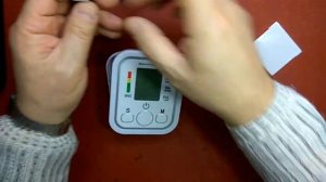 Обзор и ремонт тонометра Sainthealth. Ошибка Er 2. Долгое измерение. Меню настроек.