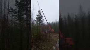 подъем мачты 24 метра ферма с помощью крана