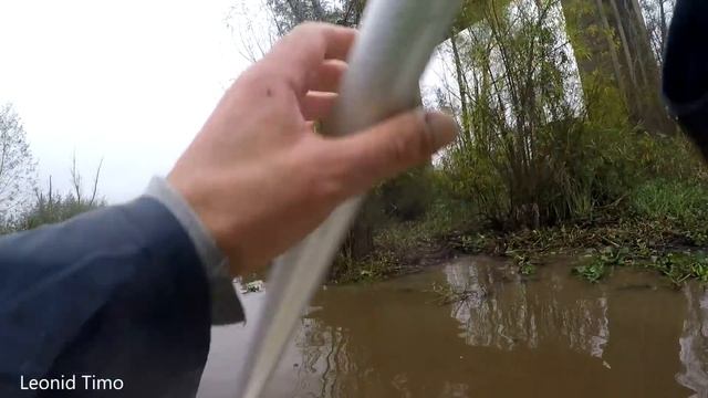 Бизнес под мостом. Прокат лодок для рыбалки. смотреть онлайн