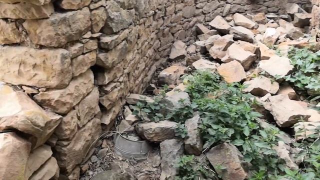 ГАМСУТЛЬ: Как дойти до ГАМСУТЛЯ. Гуляем по аулу призраку. Путешествие по ДАГЕСТАНУ.