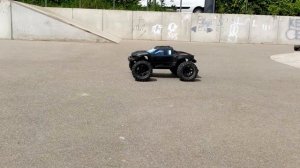 Гоняем Большие Машины 1:8 на Радио управление!!!🔥🔥🔥#ароншоу