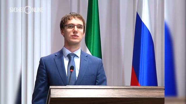 Ильсур Метшин о ремонте дорог в Казани: «Пока выделен миллиард рублей, дважды золотой» смотреть онлайн