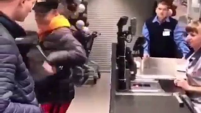 Способ украсть колбасу из магазина смотреть онлайн