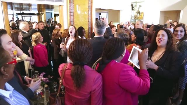 OPERA FLASH MOB 'Verdi Style' смотреть онлайн
