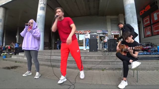 AkStar, тима мацони и даша васаби вокал, битбокс, гитара. песня 《sweet dreams》 смотреть онлайн