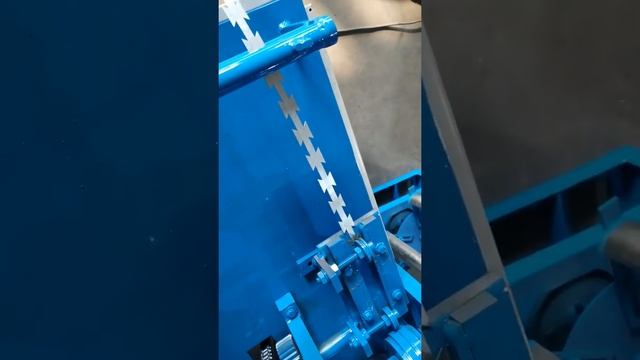 Оборудование для изготовления колючей проволоки из армированной ленты Егозы АКЛ 10 смотреть онлайн