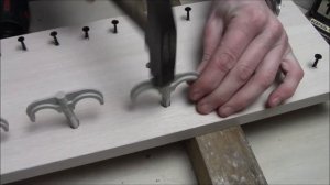 Как сделать ПОЛКУ ДЛЯ ИНСТРУМЕНТА ЗА 15 МИНУТ! своими руками. Самодельная панель для инструментов