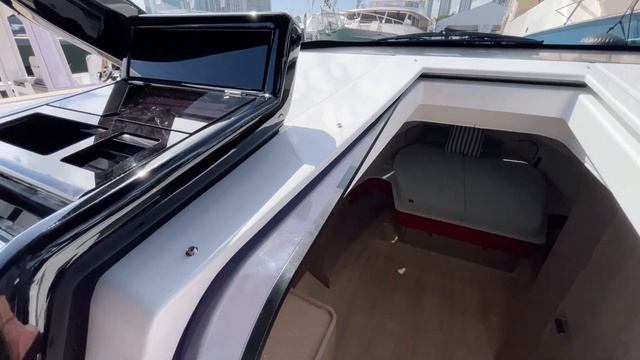 Fjord 41XL Walk-Through смотреть онлайн