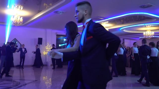 Studniówka Rubinek 2019 - Polonez смотреть онлайн