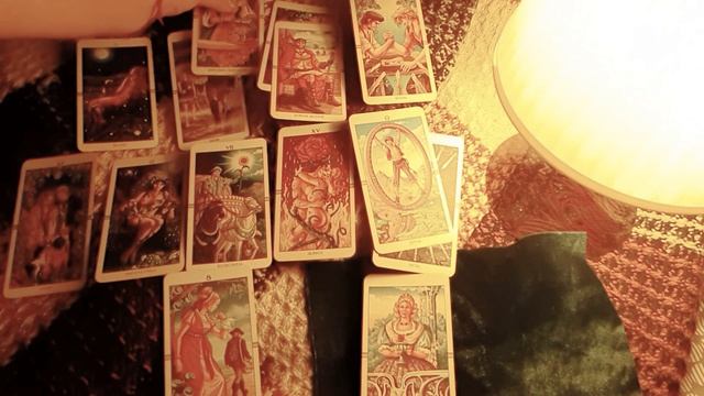 Гадание онлайн бесплатно! Новая Рубрика- отвечаю на вопрос Наталья♓ , Иван♏ отношения что ждёт? смотреть онлайн