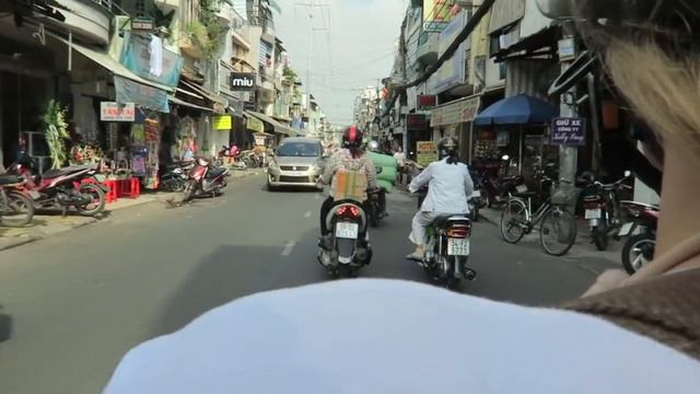 Vegan Street Food in Vietnam: Ho Chi Minh City (Saigon) смотреть онлайн