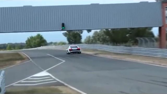 Rallye Audi R8 Edition 2009 avec son смотреть онлайн