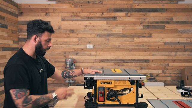 ⚠️ Quale banco sega scelgo❓ DeWalt 7485QS vs Bosch GTS635-216 ⚙️ vediamoli insieme... смотреть онлайн