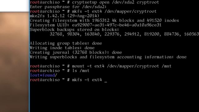 Basic Disk Encryption: Arch Linux (Using dm-crypt) смотреть онлайн
