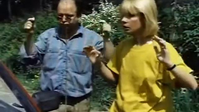 Устрицы из Лозанны (1992) - Москвич-2140 vs Москвич-2141 смотреть онлайн