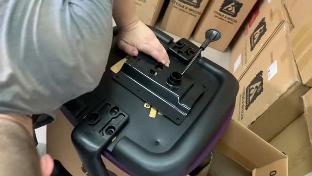 Обзор компьютерного кресла Бюрократ CH-636AXSN смотреть онлайн