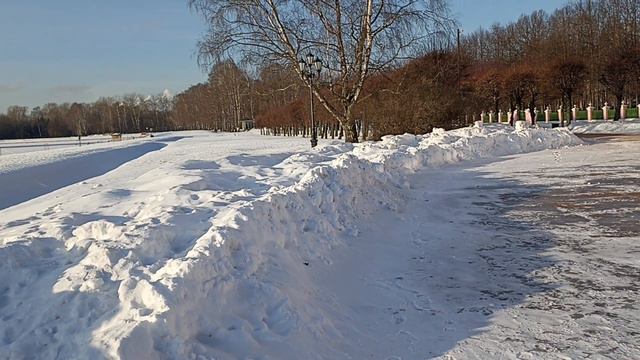 Москва.Музей-усадьба «Кусково». Парк, пруд, дворец. Часть 1. смотреть онлайн