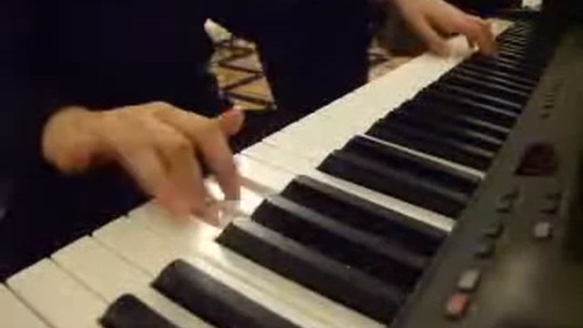 (Edward's)Bella'sLullaby Piano смотреть онлайн