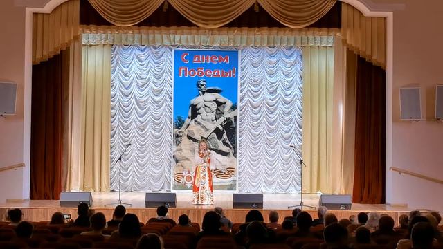 Люся Катусова За синими туманами смотреть онлайн