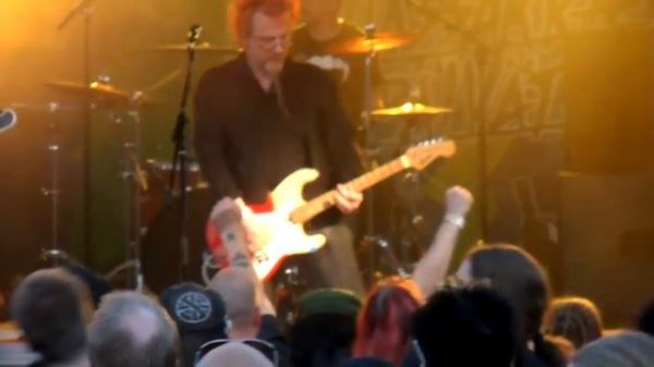 J.M.K.E. - Külmale Maale